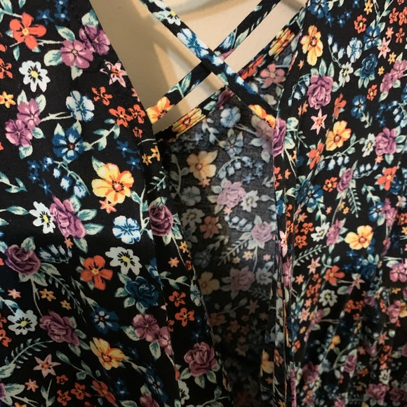 Junior size 11-13 Top by NO BOUNDARIES - Picture 9 of 16